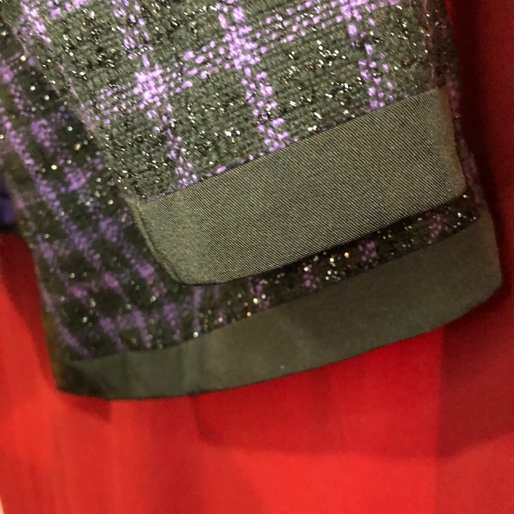 Blazer - Picture 6 of 8